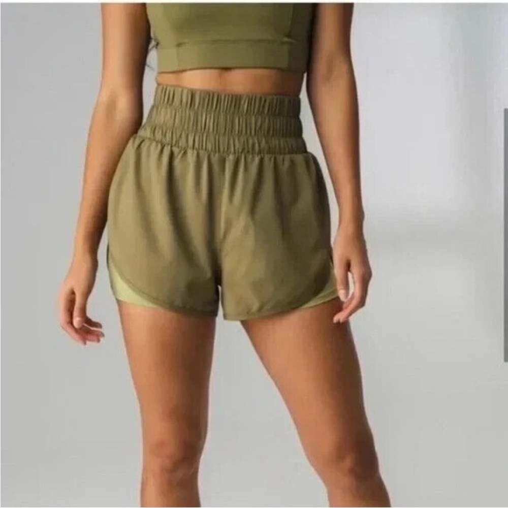 Vitality Shorts